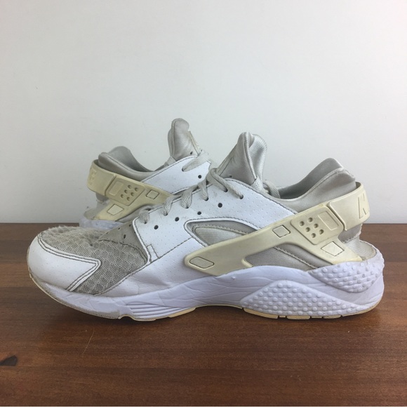 NIKE Men’s Air Huarache Running Shoes 318429-111 Size 10 White - Picture 5 of 10